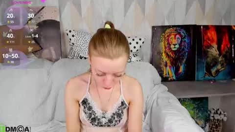 michelle_blond online show from October 12, 6:12 am