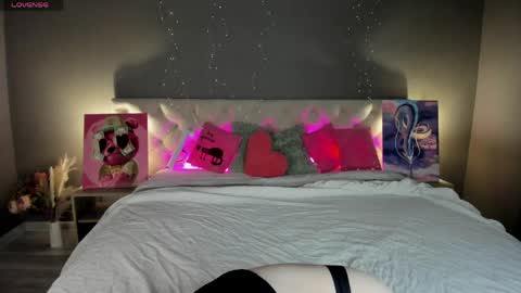 michelle_blond online show from March 27, 7:36 am