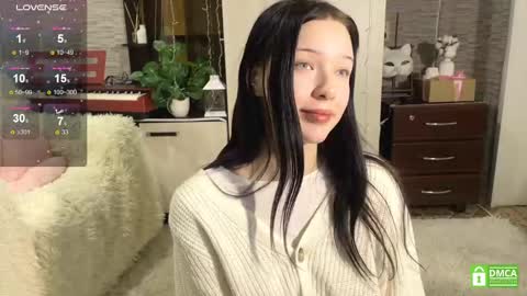 Snapshot of michelle_roze chatting on February 9, 11:15 pm Michelle online show from February 9, 11:15 pm