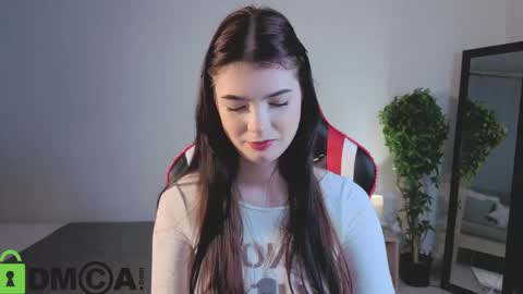 Michelle online show from May 16, 9:13 pm