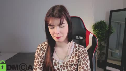 Michelle online show from May 23, 10:36 pm