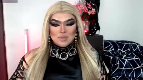 Michelle online show from November 16, 6:08 am