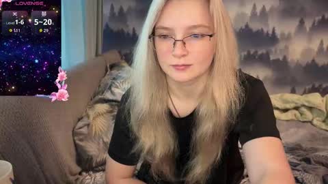 Jessy and Steve online show from October 16, 2:01 am