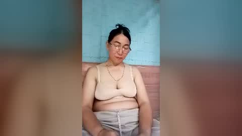 Miky online show from June 17, 4:04 am