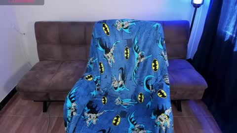 Blue online show from January 13, 3:04 pm