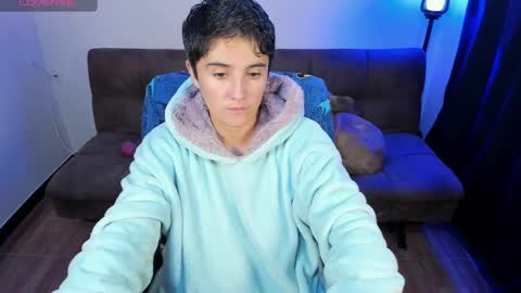 Blue online show from January 23, 6:06 am