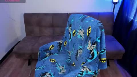 Blue online show from February 12, 3:16 pm