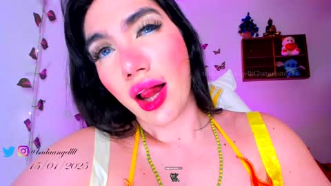 Snapshot of midnight_angell chatting on January 16, 1:16 am online show from January 16, 1:16 am