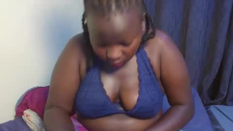 midnight_curves online show from April 12, 1:54 am