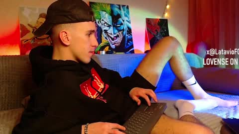 Snapshot of midnighter__ chatting on January 28, 9:40 pm Alexey or just Alex online show from January 28, 9:40 pm