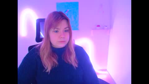 Snapshot of midnightmariana chatting on February 22, 6:13 am Mariana online show from February 22, 6:13 am