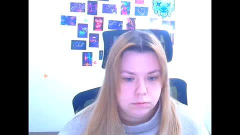 Snapshot of midnightmariana chatting on February 23, 12:24 pm Mariana online show from February 23, 12:24 pm