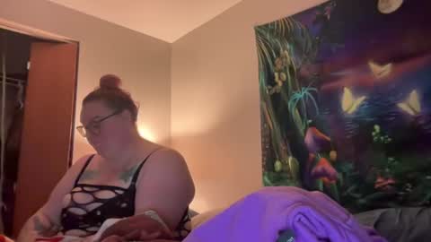 midnightmuse26 online show from July 24, 2:53 am