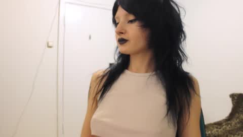 Snapshot of midnightsiren chatting on September 22, 7:27 pm midnightsiren online show from September 22, 7:27 pm