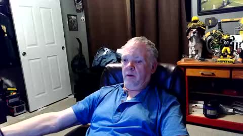 midwestdad09 online show from April 4, 9:29 am