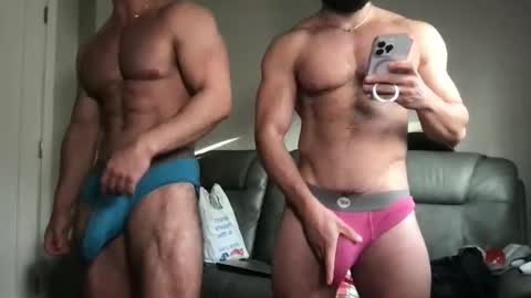 mightbesterling online show from November 30, 4:00 pm