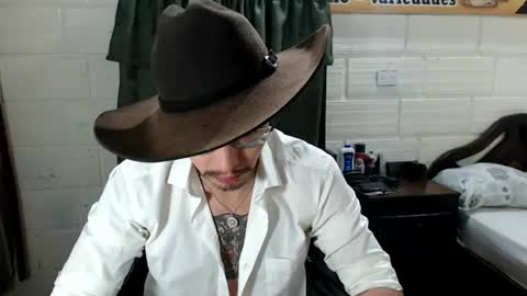 Miguel  Independent Model  online show from June 13, 11:08 am