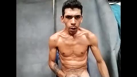 Snapshot of miguel_angelxxx chatting on January 5, 5:27 pm miguel online show from January 5, 5:27 pm