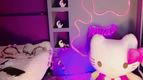   online show from April 2, 1:31 pm