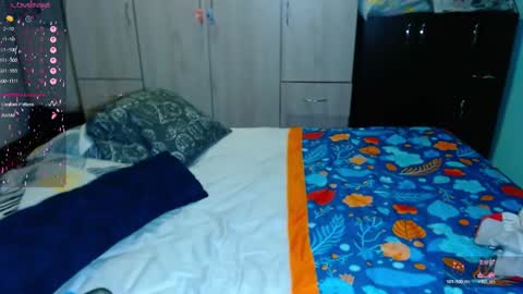 Snapshot of miia_jensen chatting on April 18, 1:31 am MIA online show from April 18, 1:31 am