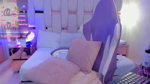 Snapshot of miia_schwarz chatting on February 7, 4:00 pm Miia Schwarz online show from February 7, 4:00 pm