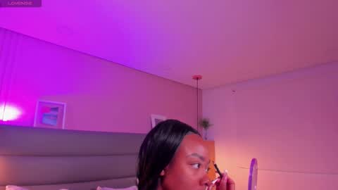 Snapshot of miia_schwarz chatting on February 26, 12:15 pm Miia Schwarz online show from February 26, 12:15 pm