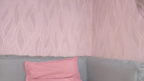 miia scoott  online show from September 21, 11:56 am