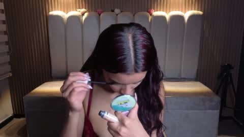 miiaa_evans1 online show from July 7, 1:59 pm