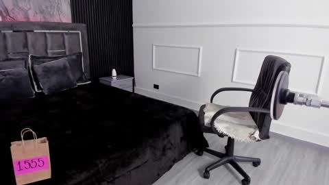 Mia Monroe online show from January 31, 3:30 am