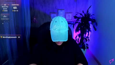 Snapshot of miichael_black chatting on January 18, 5:37 pm Michael Black online show from January 18, 5:37 pm