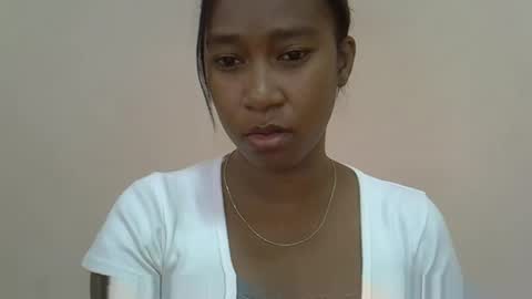 Snapshot of miichouu chatting on April 24, 7:33 am Miichouu online show from April 24, 7:33 am