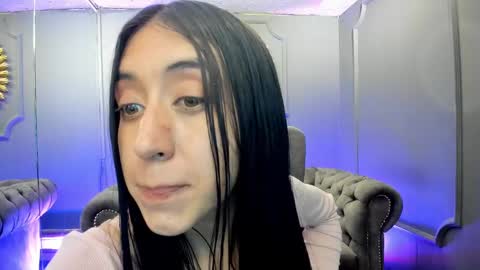 miilu  online show from February 9, 9:37 am