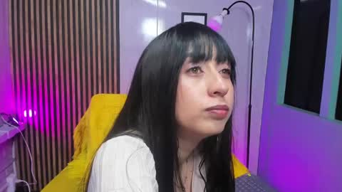 miilu  online show from November 14, 5:06 am