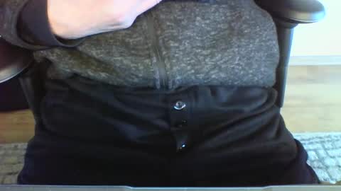 mik online show from February 6, 10:26 am