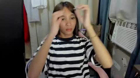 Snapshot of mika_cora chatting on February 25, 10:58 am MIKA online show from February 25, 10:58 am