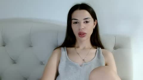 Snapshot of mika_gold7 chatting on June 26, 8:41 am Mika online show from June 26, 8:41 am