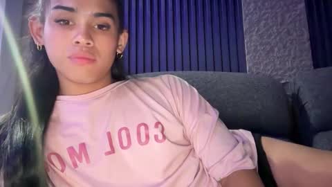 mika_pedersen online show from November 4, 5:01 pm