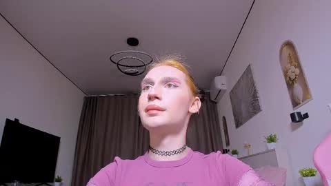 Snapshot of mikaella_nicole chatting on June 2, 8:55 pm mikaella_nicole online show from June 2, 8:55 pm