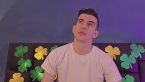 mikael online show from March 17, 3:33 am