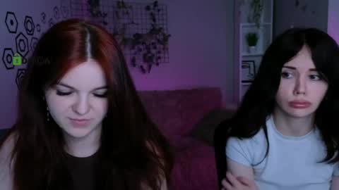 Mika online show from April 18, 9:24 am