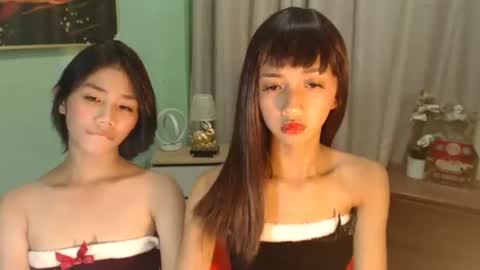 Snapshot of mikaydoll chatting on February 19, 11:06 am mikay online show from February 19, 11:06 am