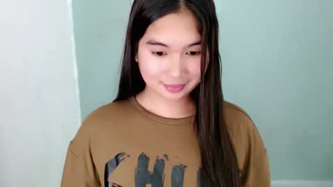 Snapshot of mikayla_slut chatting on September 11, 6:52 pm Kyla online show from September 11, 6:52 pm