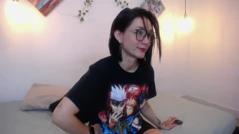 mikaza online show from May 11, 3:07 pm