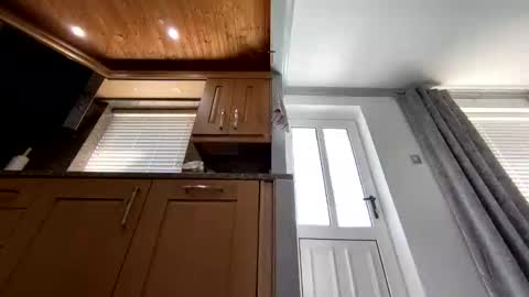 mike26051 online show from September 10, 11:21 am