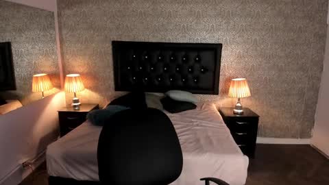 Mike2 wills online show from December 10, 8:30 am