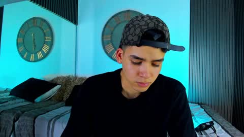 Mike 0233 online show from February 4, 3:54 am