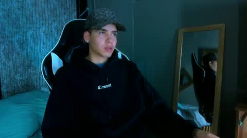 Mike 0233 online show from March 12, 4:08 am