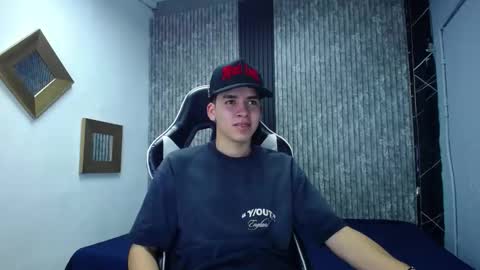 Mike 0233 online show from November 23, 4:34 am