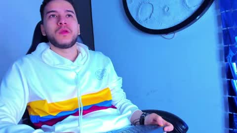 Mike  online show from April 9, 12:10 pm