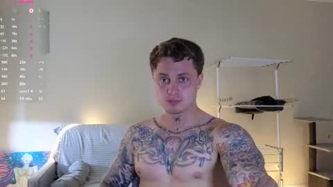Snapshot of mike___magic chatting on July 14, 3:44 am Mike Magic online show from July 14, 3:44 am